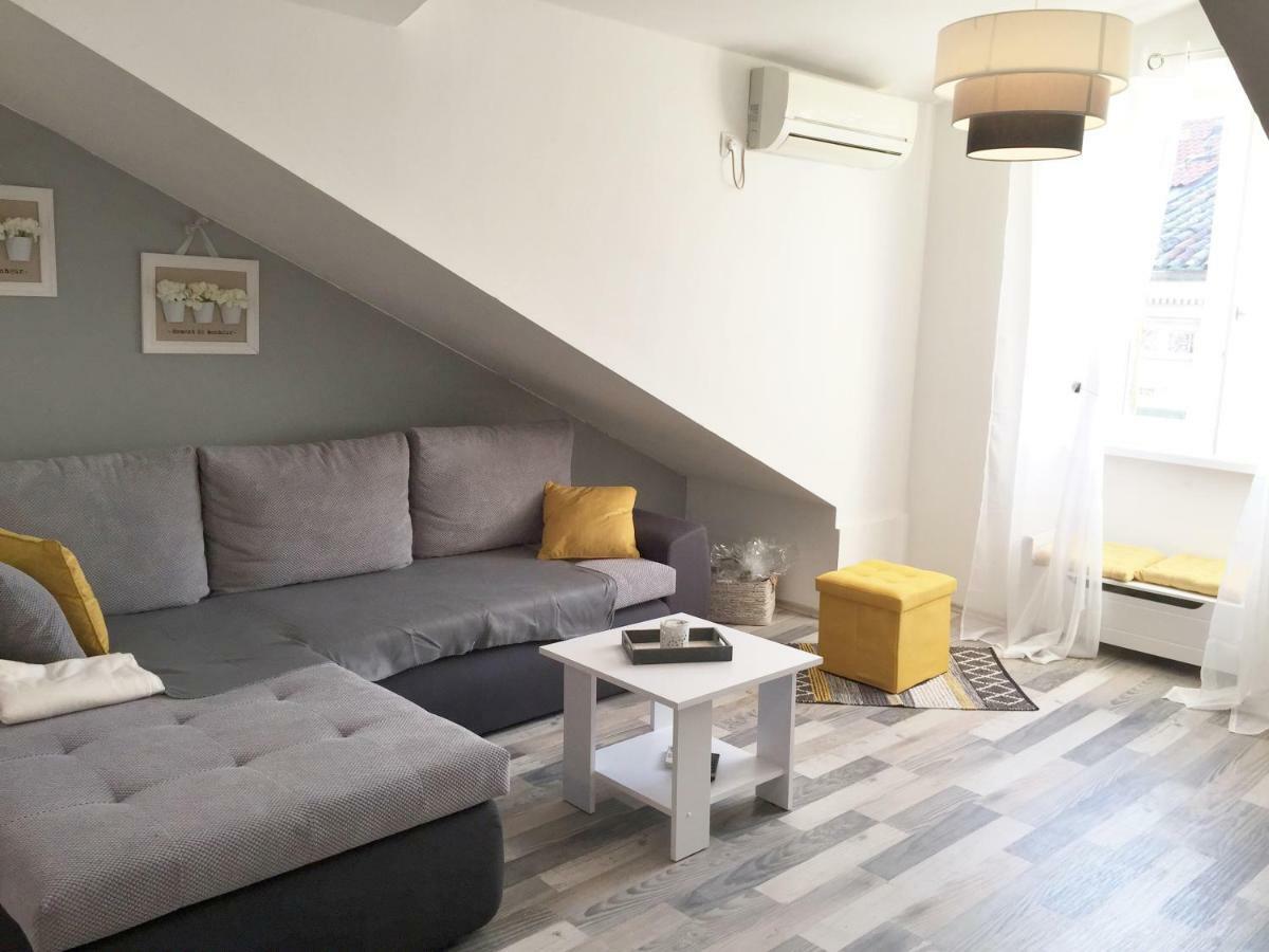 Charming Rijeka city center apartment Renee Buitenkant foto